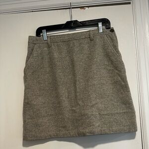 J Crew Women’s Wool Nylon Cashmere Mini Skirt Gray Lined. Sz: 10. Pockets.